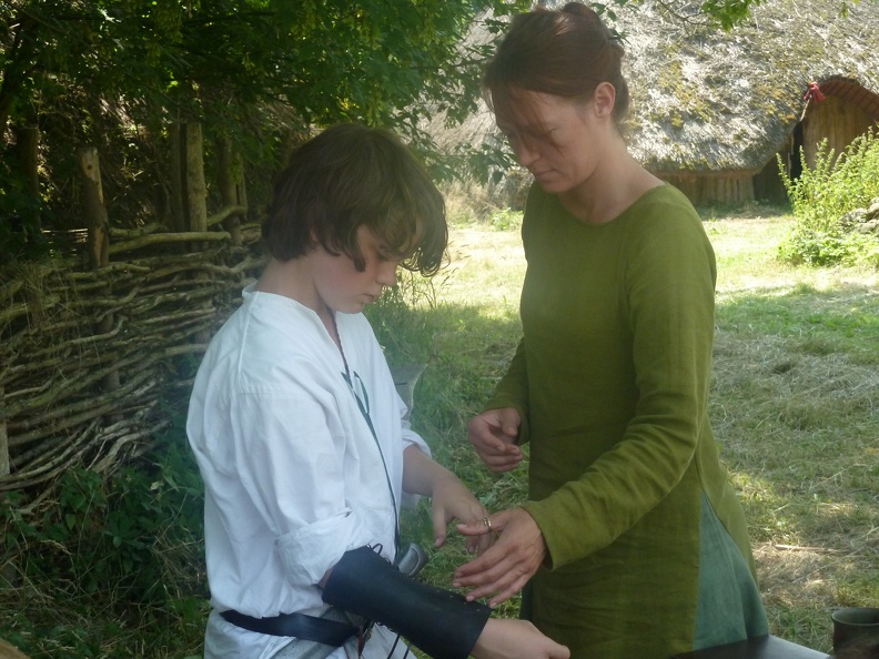 die neuen Armschienen werden angelegt.JPG